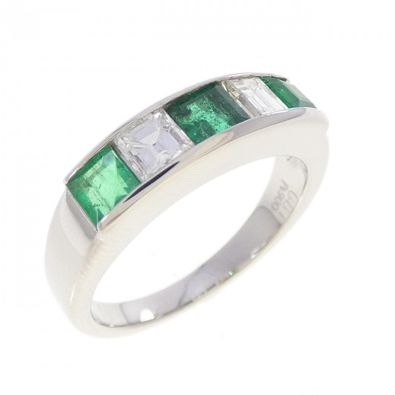 PT900 エメラルド リング 0.81CT