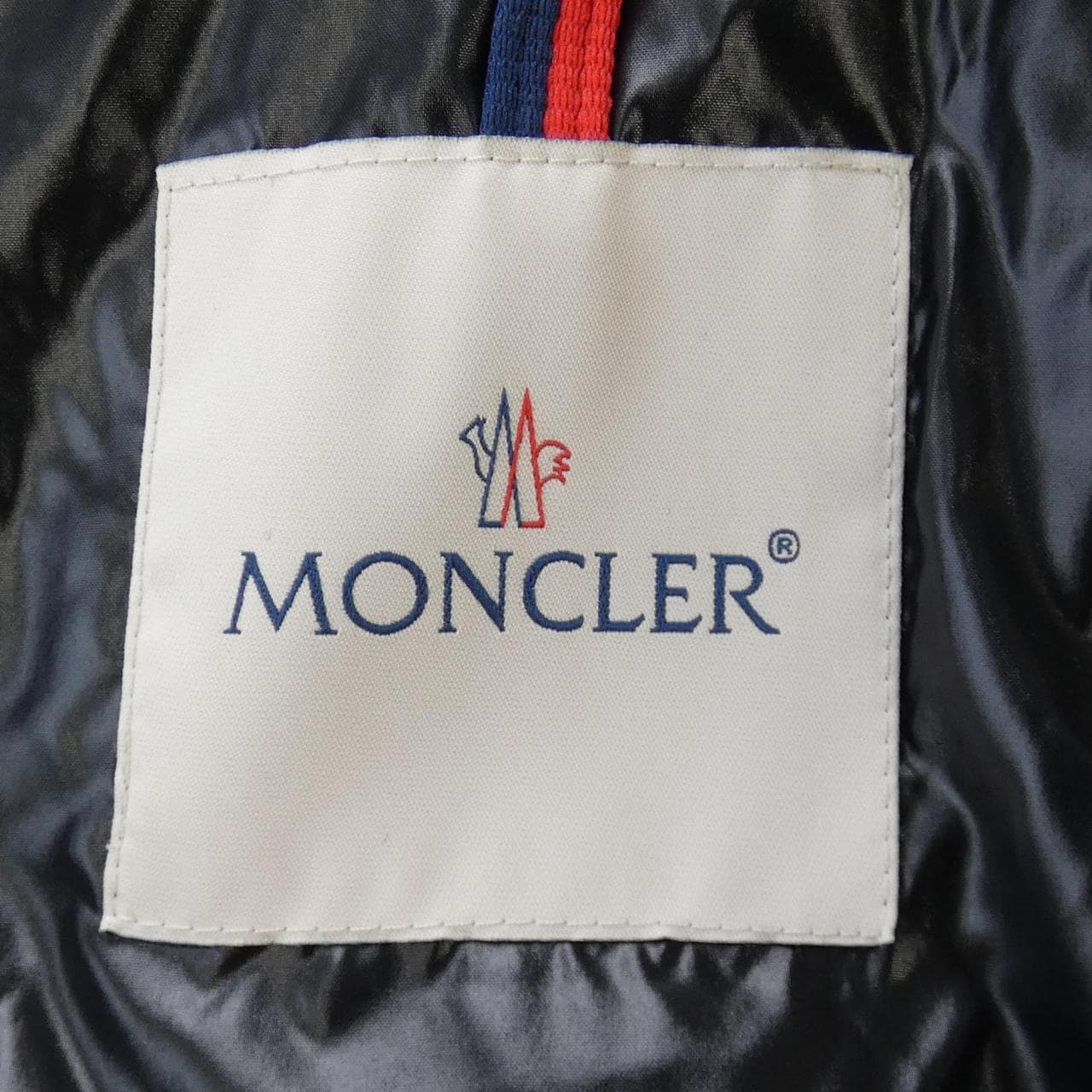 MONCLER蒙克勒羽绒服