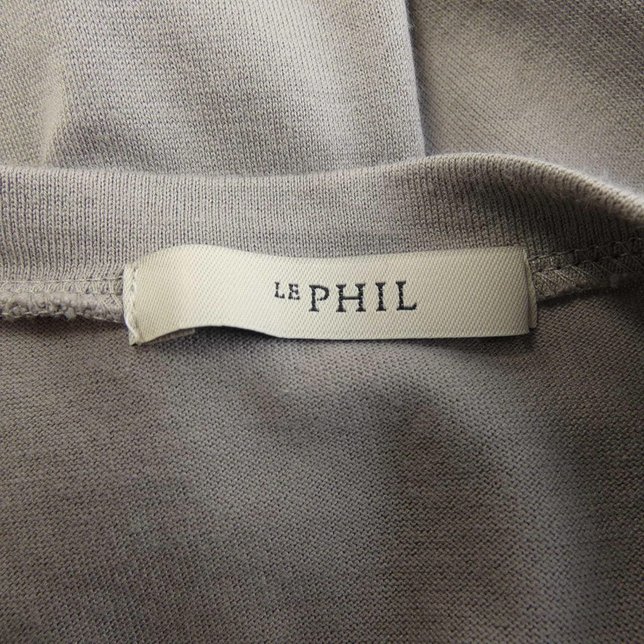 ルフィル LE PHIL トップス