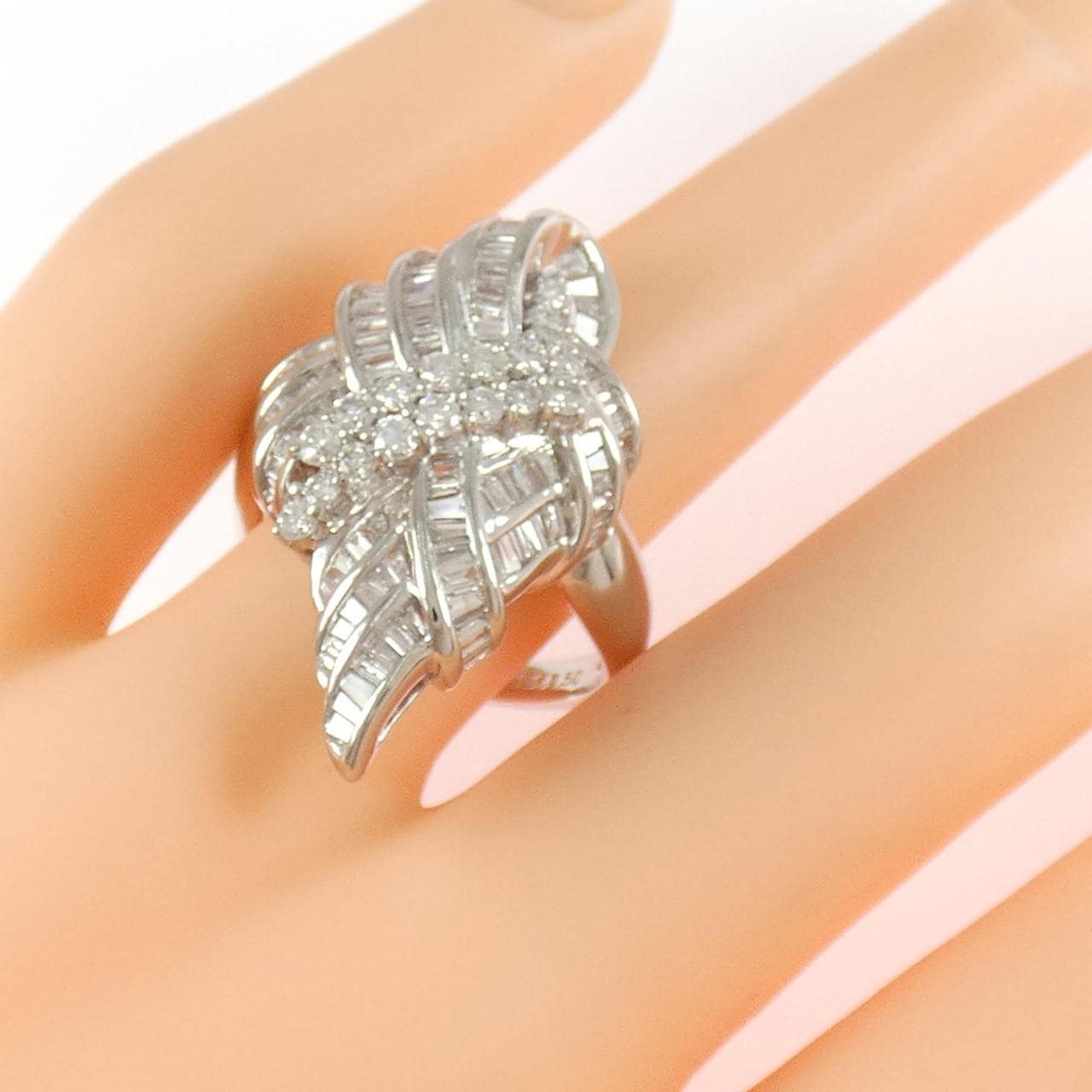 PT900 ダイヤモンド リング 1.50CT