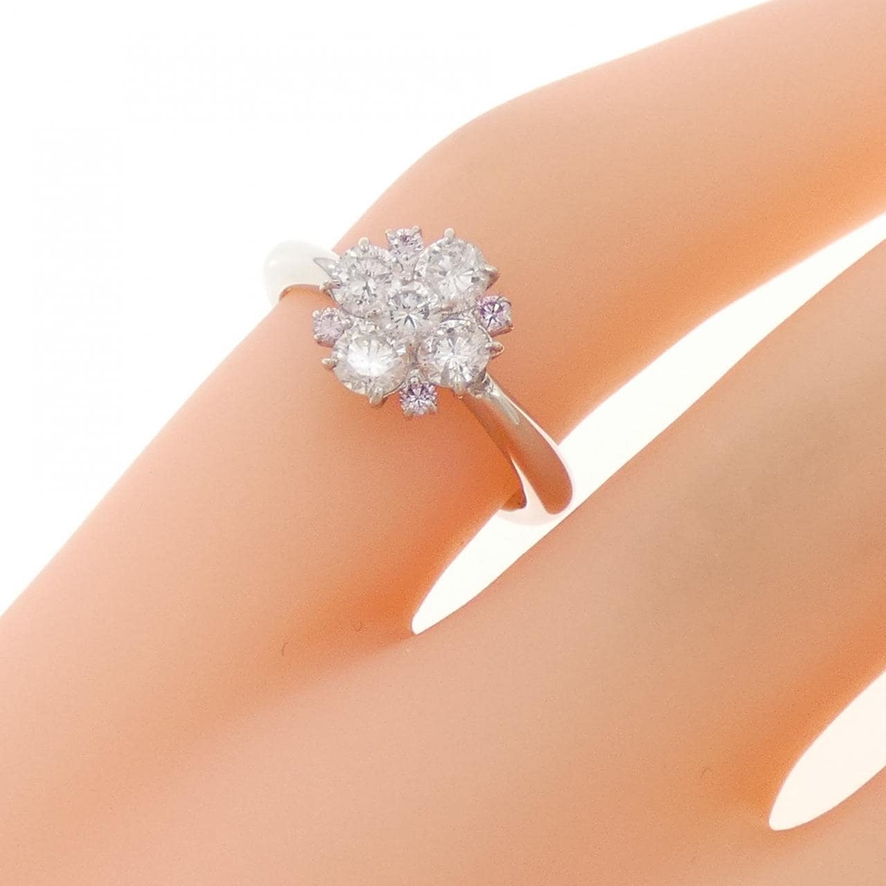 PT900 フラワー ダイヤモンド ピンキーリング 0.52CT