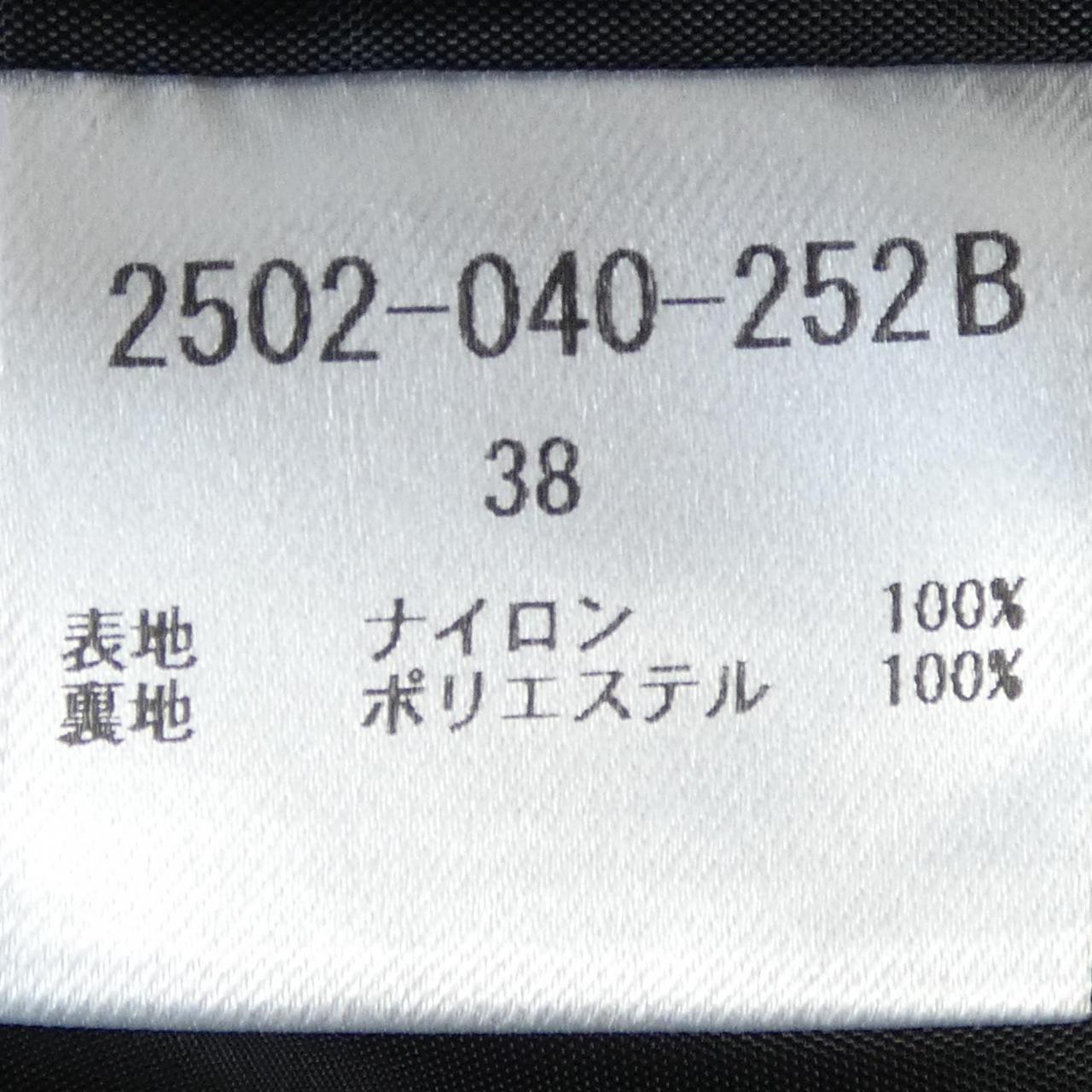 エッセンシャルズ ESSENTIALS スカート