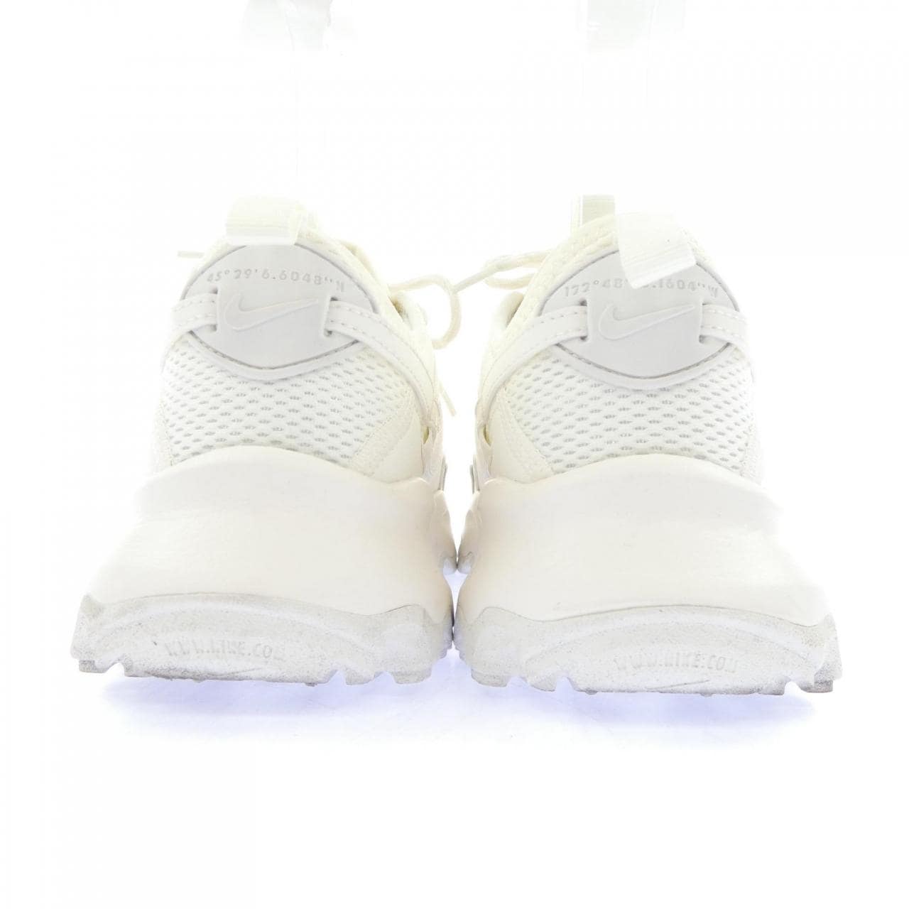 ナイキ NIKE DD9682-100 スニーカー