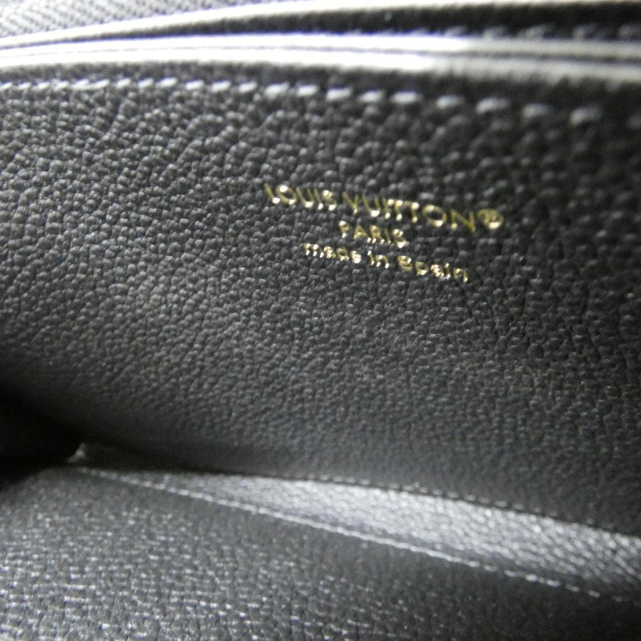 ルイヴィトン バイカラー モノグラム アンプラント ジッピー ウォレット M80481 財布