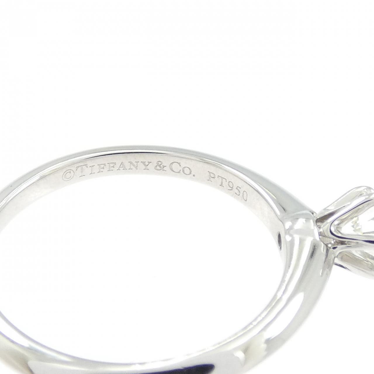 ティファニー クラシックソリティア リング 0.35CT