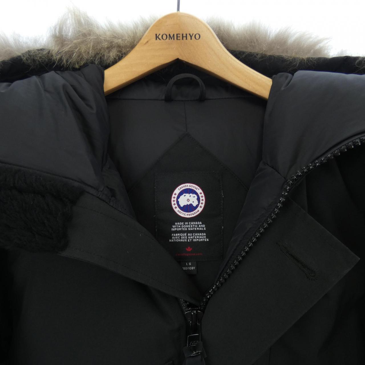 カナダグース CANADA GOOSE ダウンジャケット