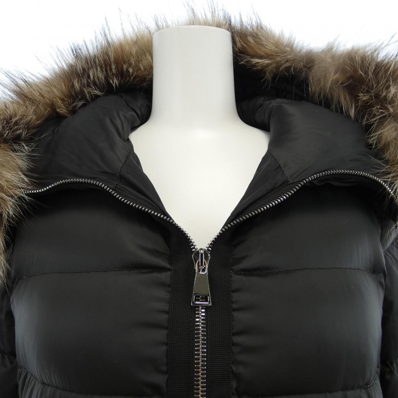 MONCLER MONCLER Down Coat