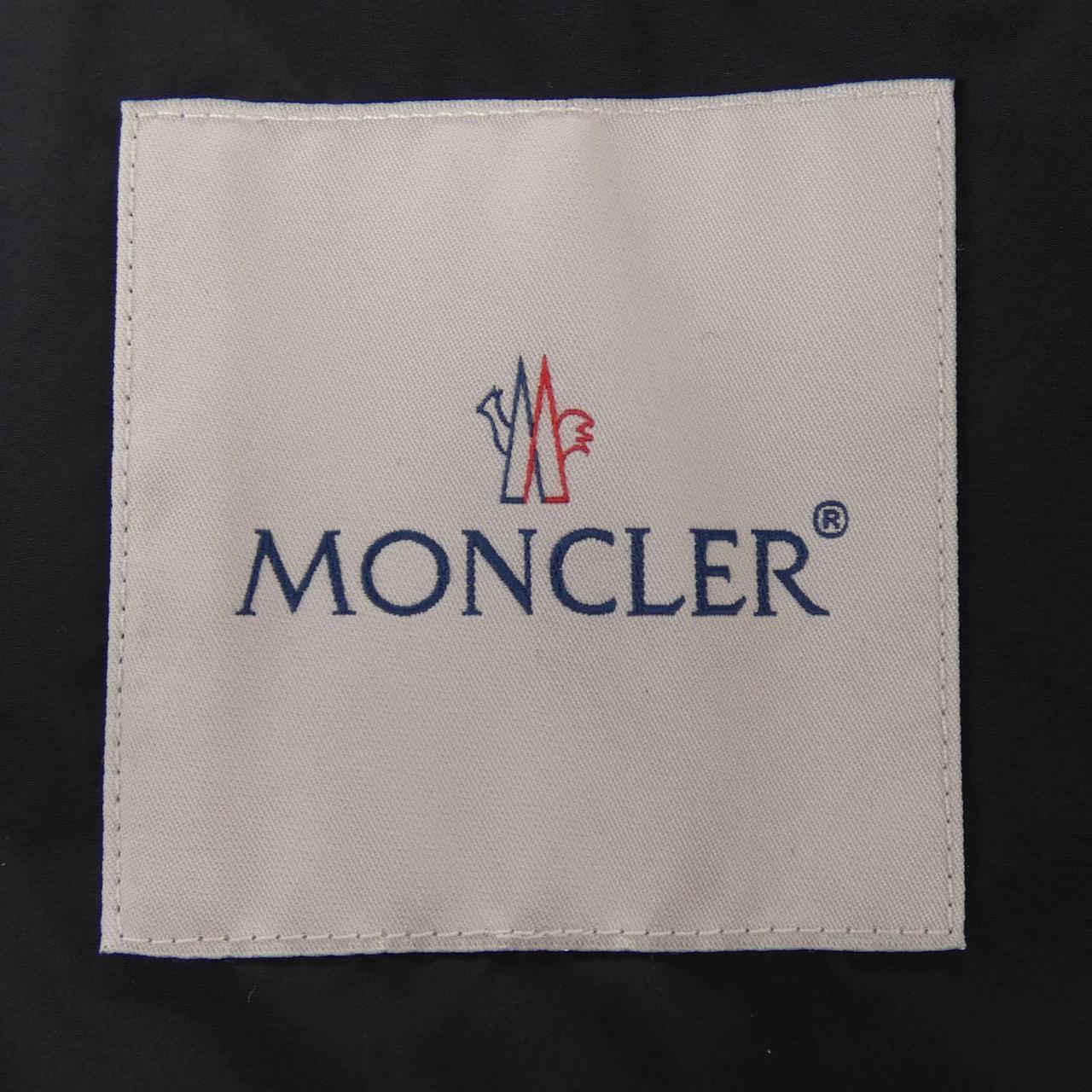 モンクレール MONCLER COURLIS ダウンジャケット