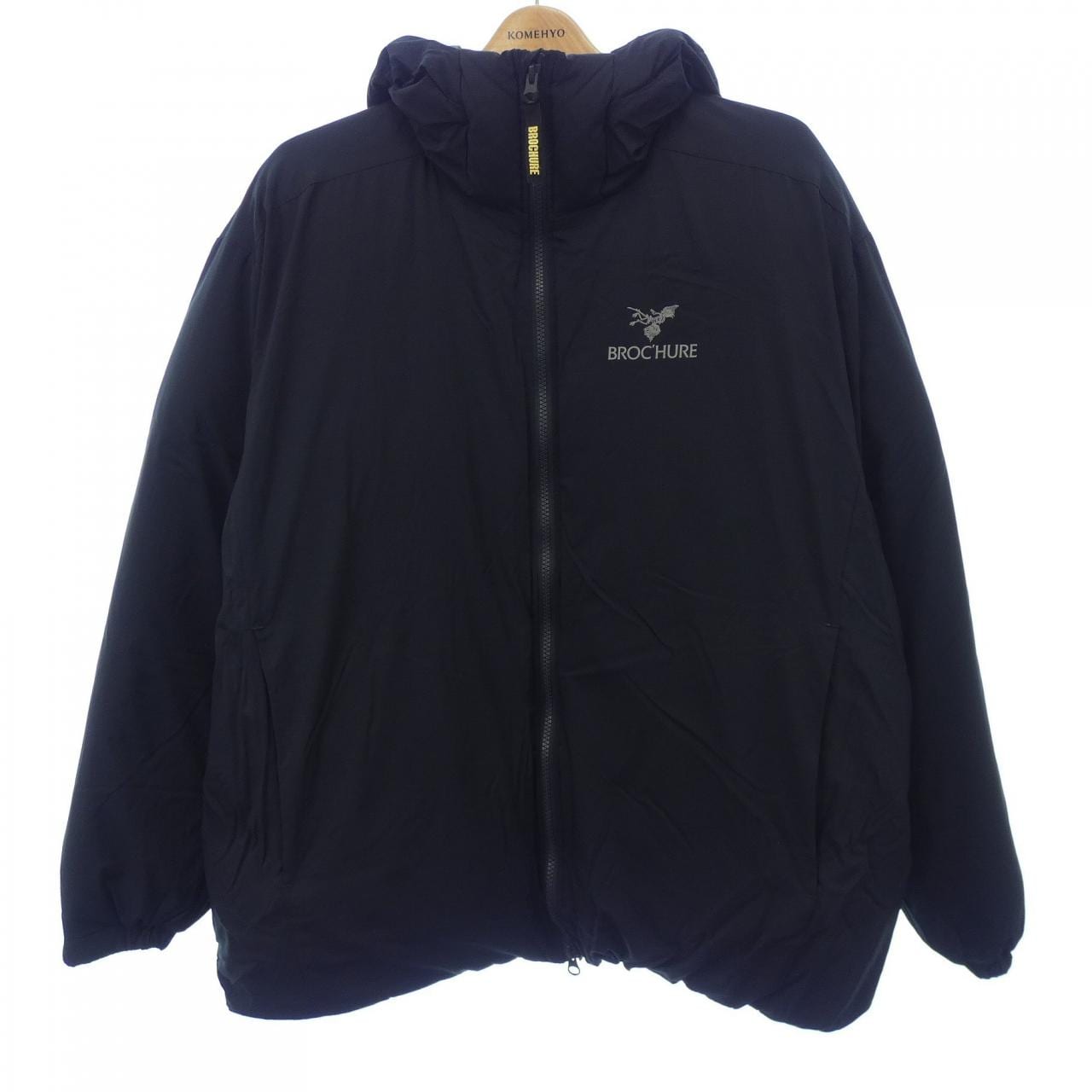 BROCHURE ダウンジャケット