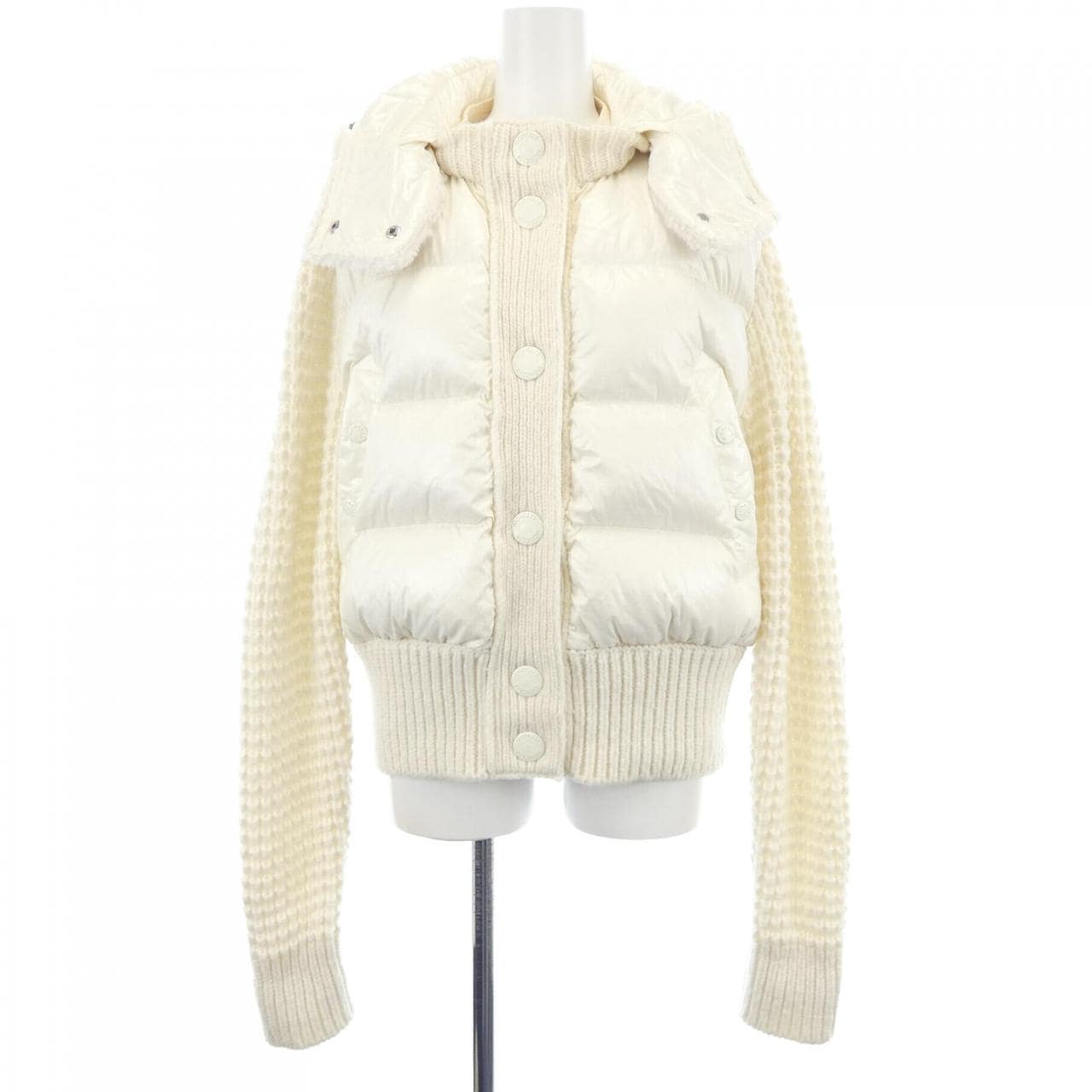 モンクレール MONCLER ダウンジャケット