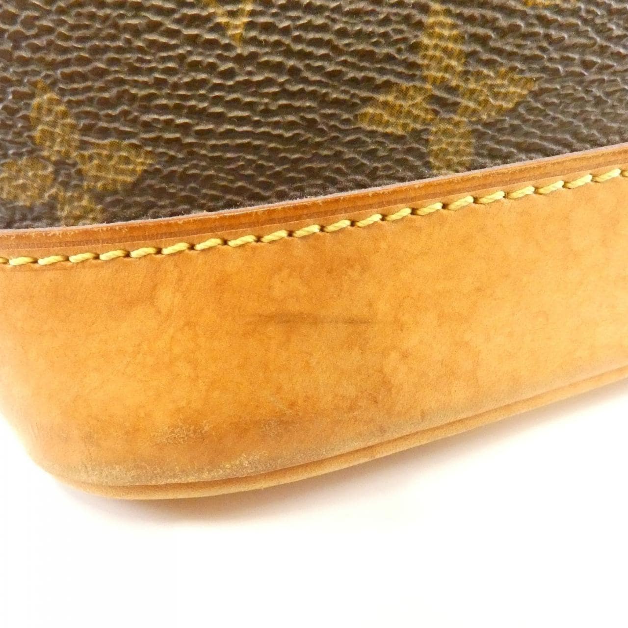 ルイヴィトン モノグラム アルマ PM M51130 バッグ