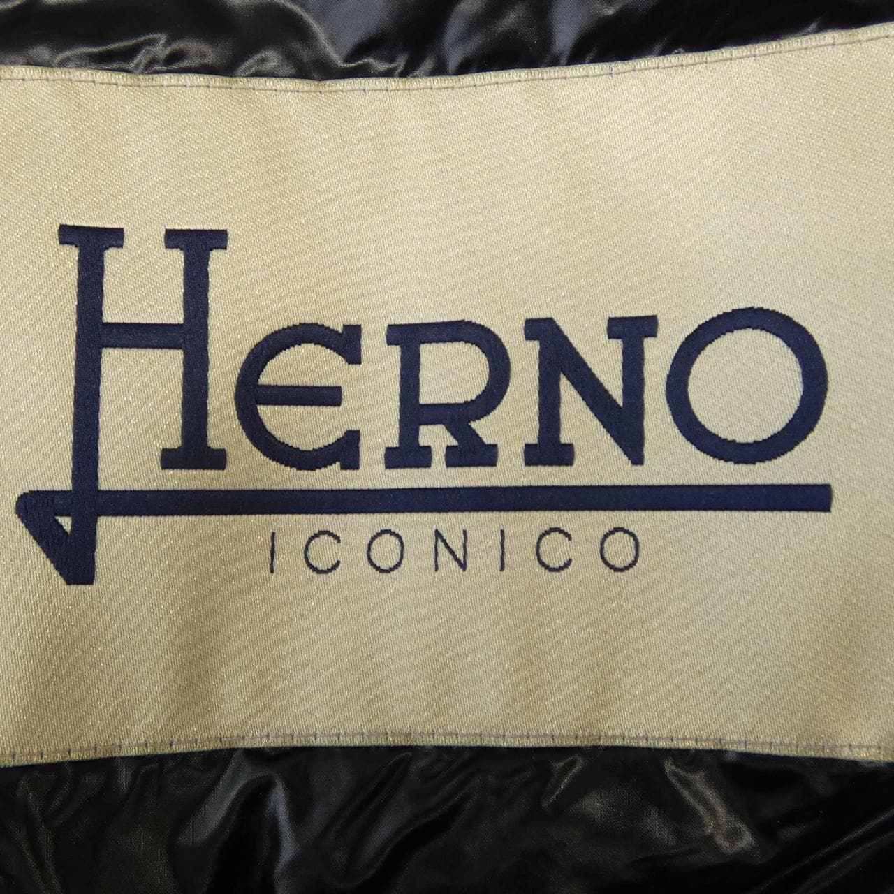 ヘルノ Herno PI0046DIC 12017Z 9300 ダウンジャケット