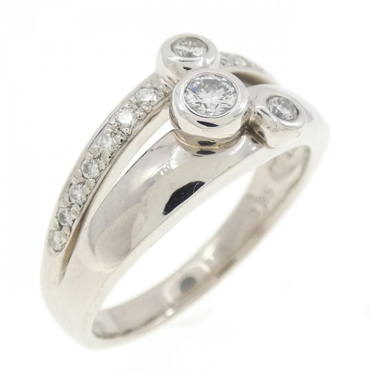 PT900 Diamond Ring 0.35CT