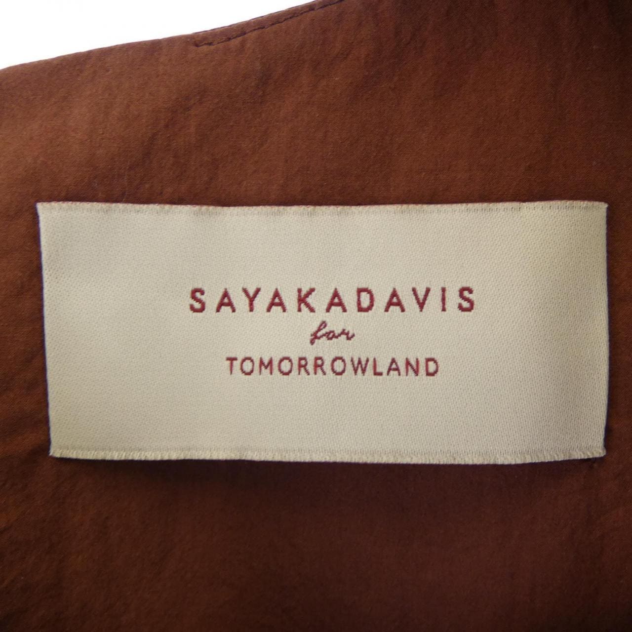サヤカディヴィス SAYAKADAVIS トップス