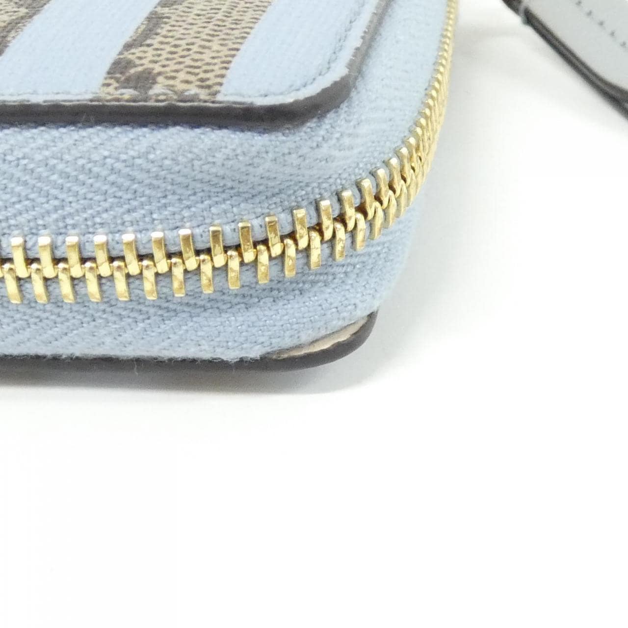 グッチ 701488 UYMFG 財布