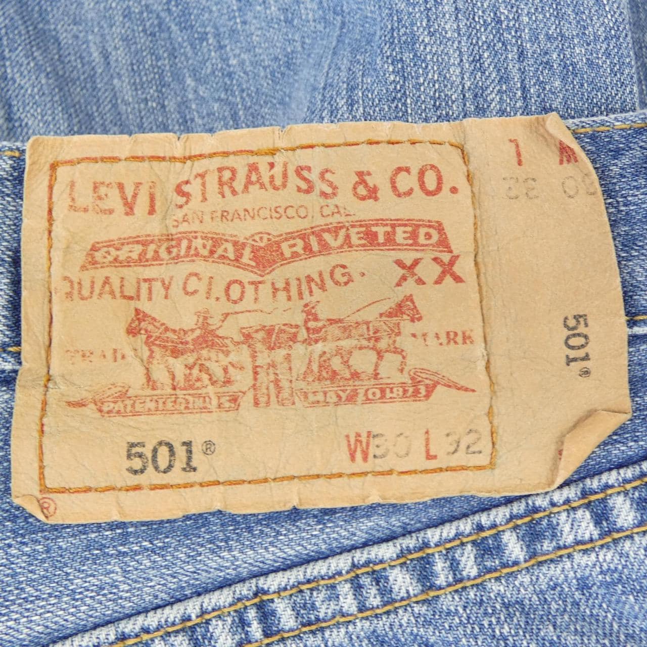 リーバイス LEVI'S 501 ジーンズ