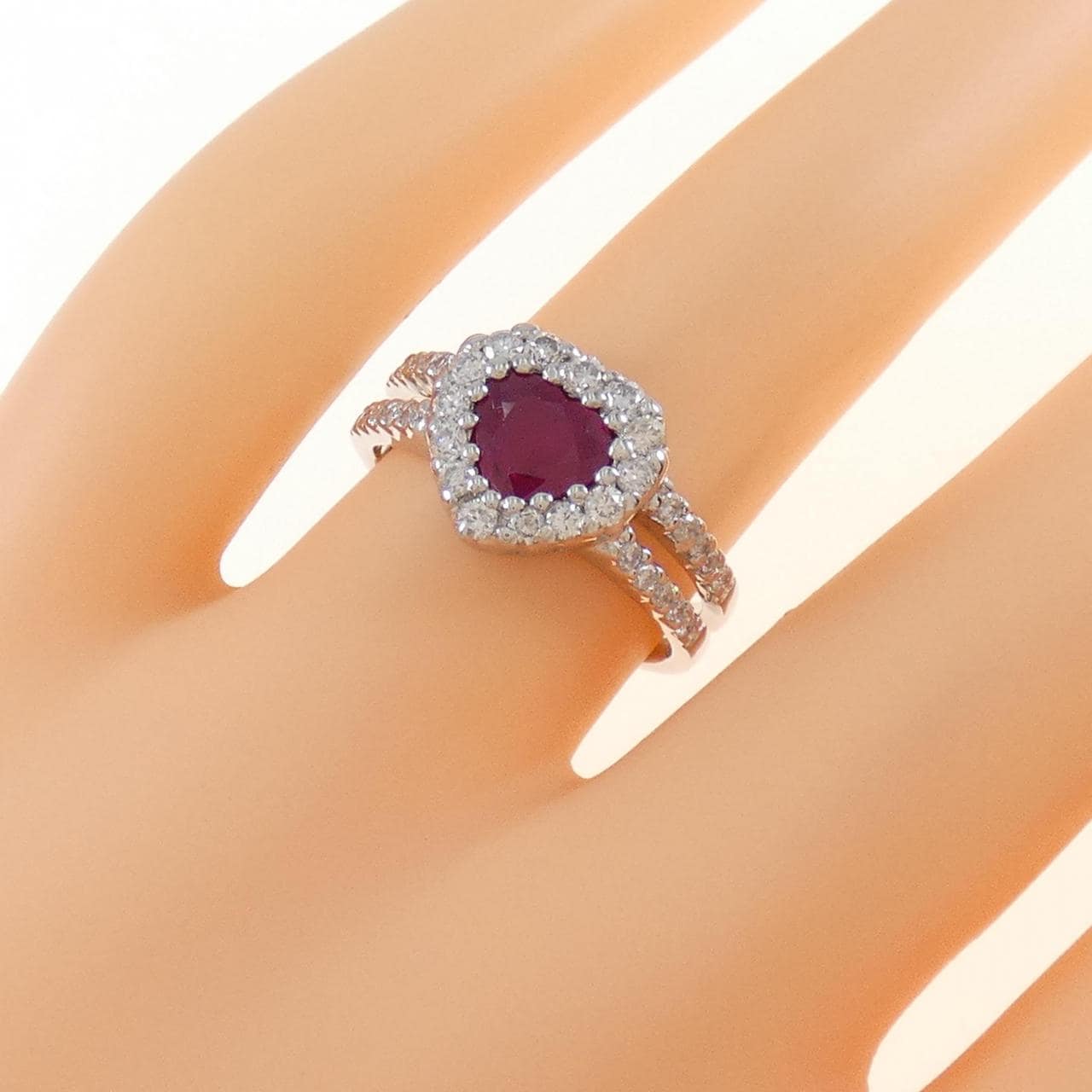 PT Heart Ruby Ring 0.83CT