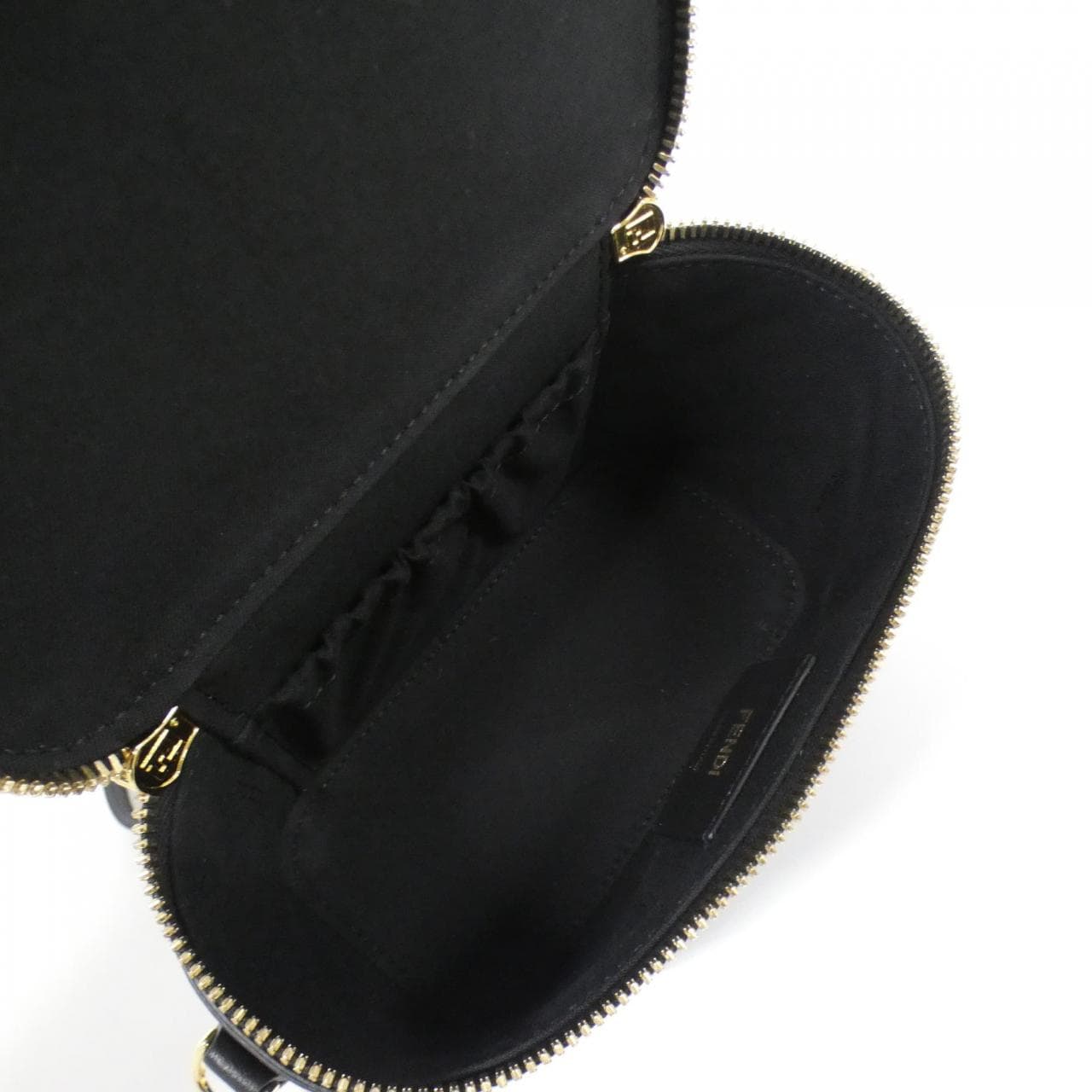 フェンディ 8BS108 AAJD バッグ