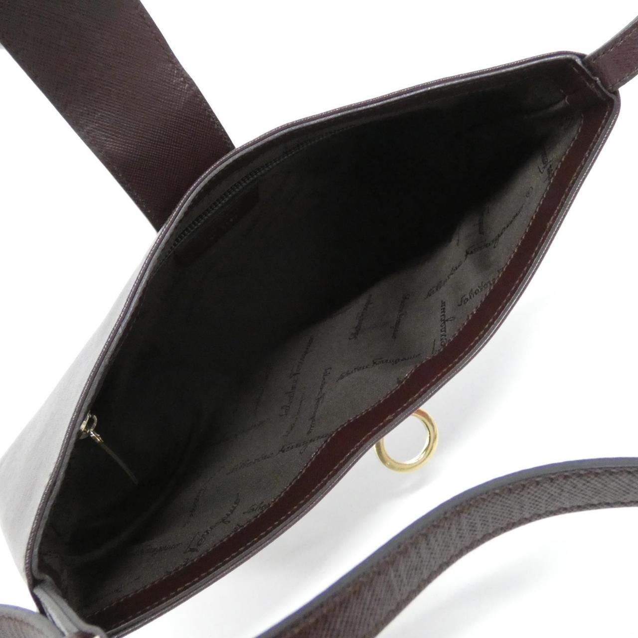 【ヴィンテージ】サルヴァトーレフェラガモ 21 2750 ショルダーバッグ