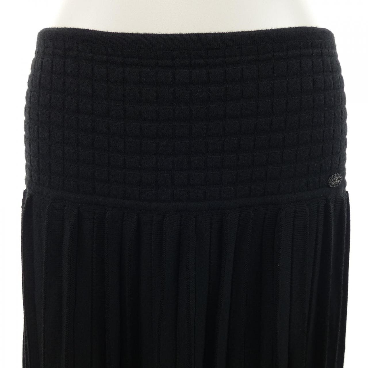 【ヴィンテージ】シャネル CHANEL P26633V00004 05A スカート