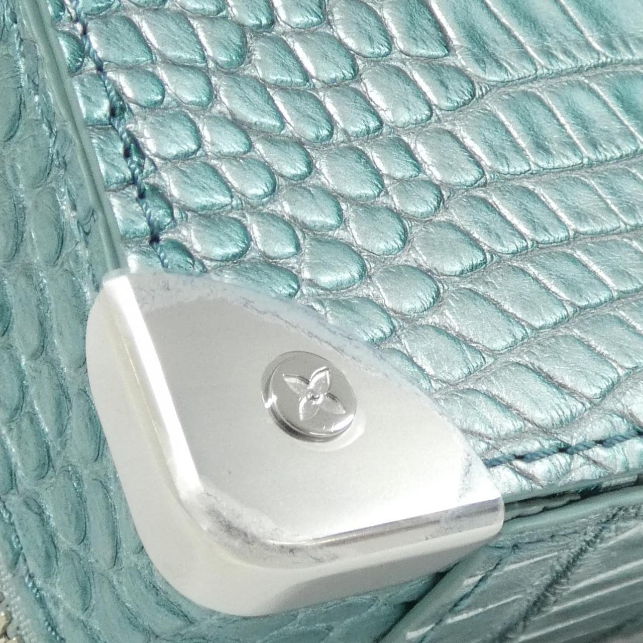 ルイヴィトン エキゾチック レザー ハンドル ソフトトランク N82780 ショルダーバッグ