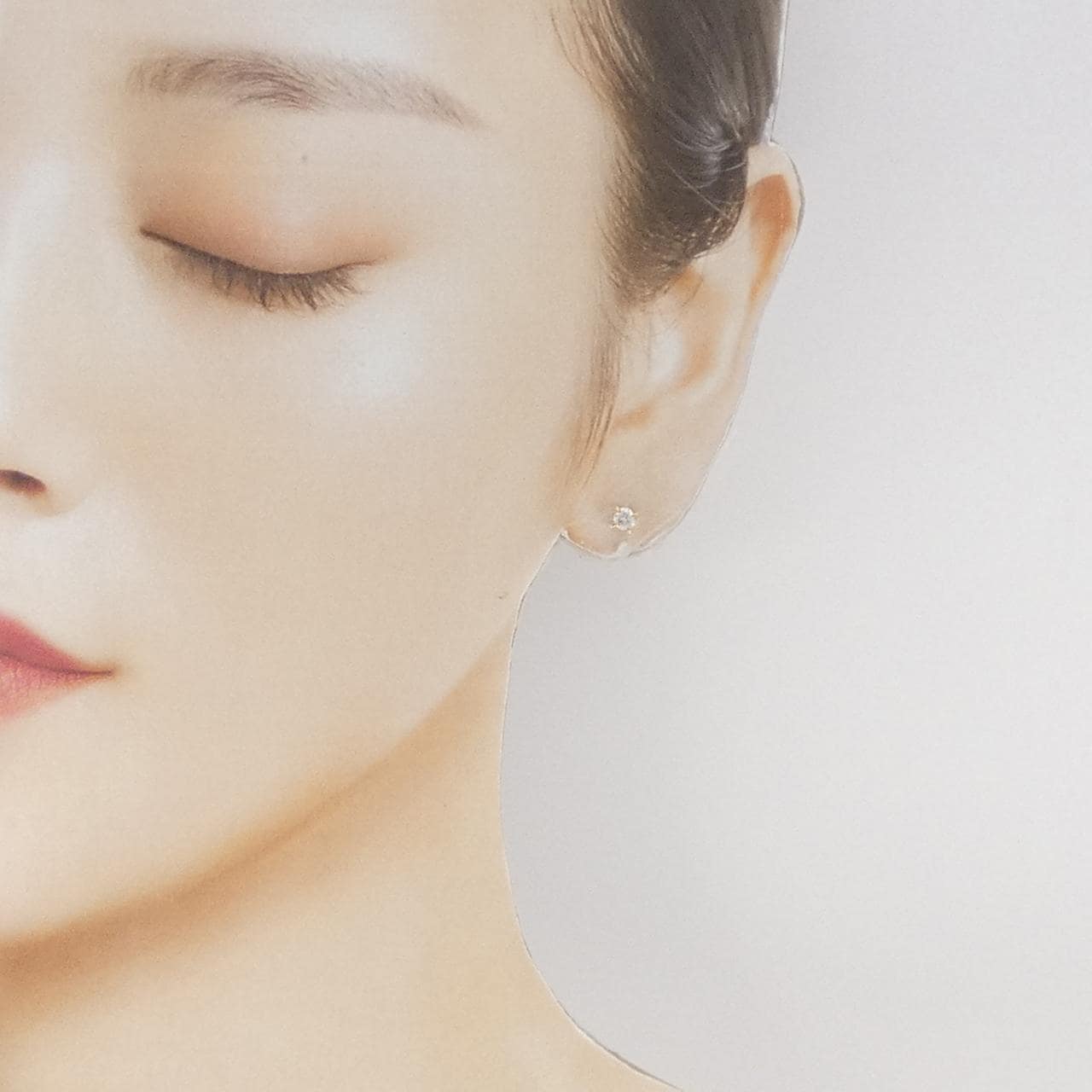 K18YG ソリティア ダイヤモンド ピアス 0.306CT