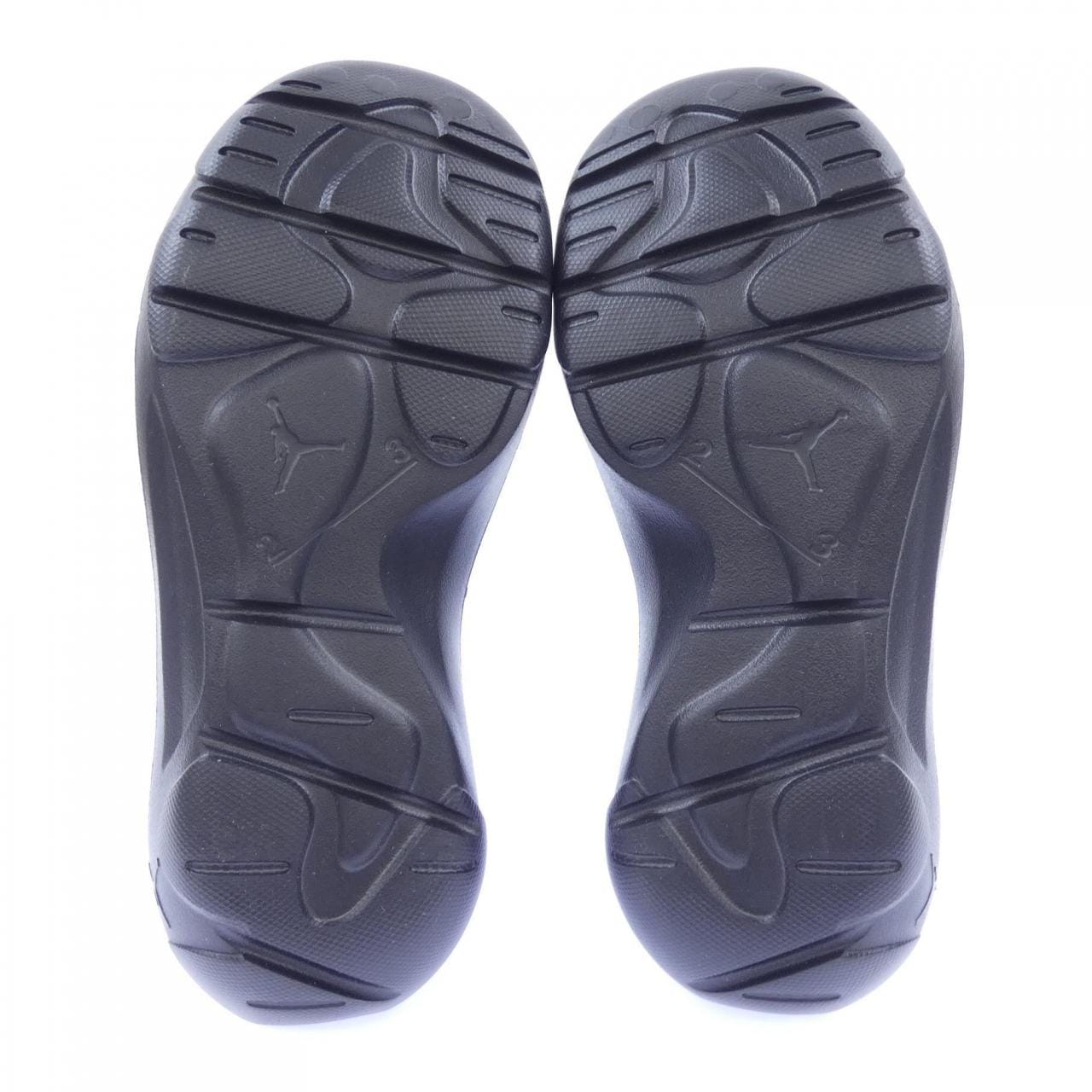 ナイキ NIKE DN4890-001 スニーカー