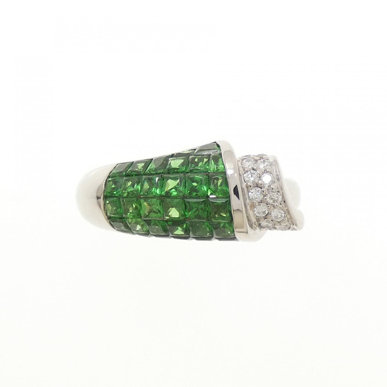 K18WG グリーンガーネット リング 3.25CT