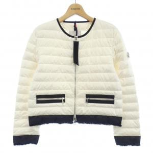 モンクレール MONCLER ダウンジャケット