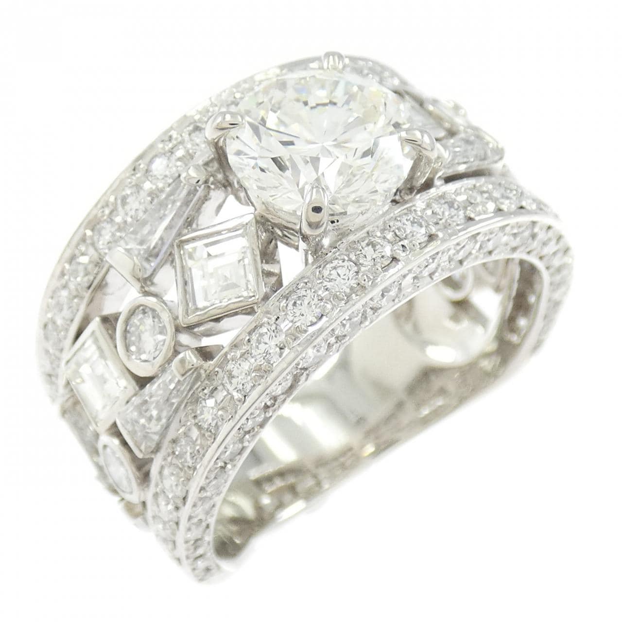 PT900 ダイヤモンド リング 2.166CT I VS1 Good