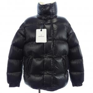 モンクレール MONCLER ダウンジャケット