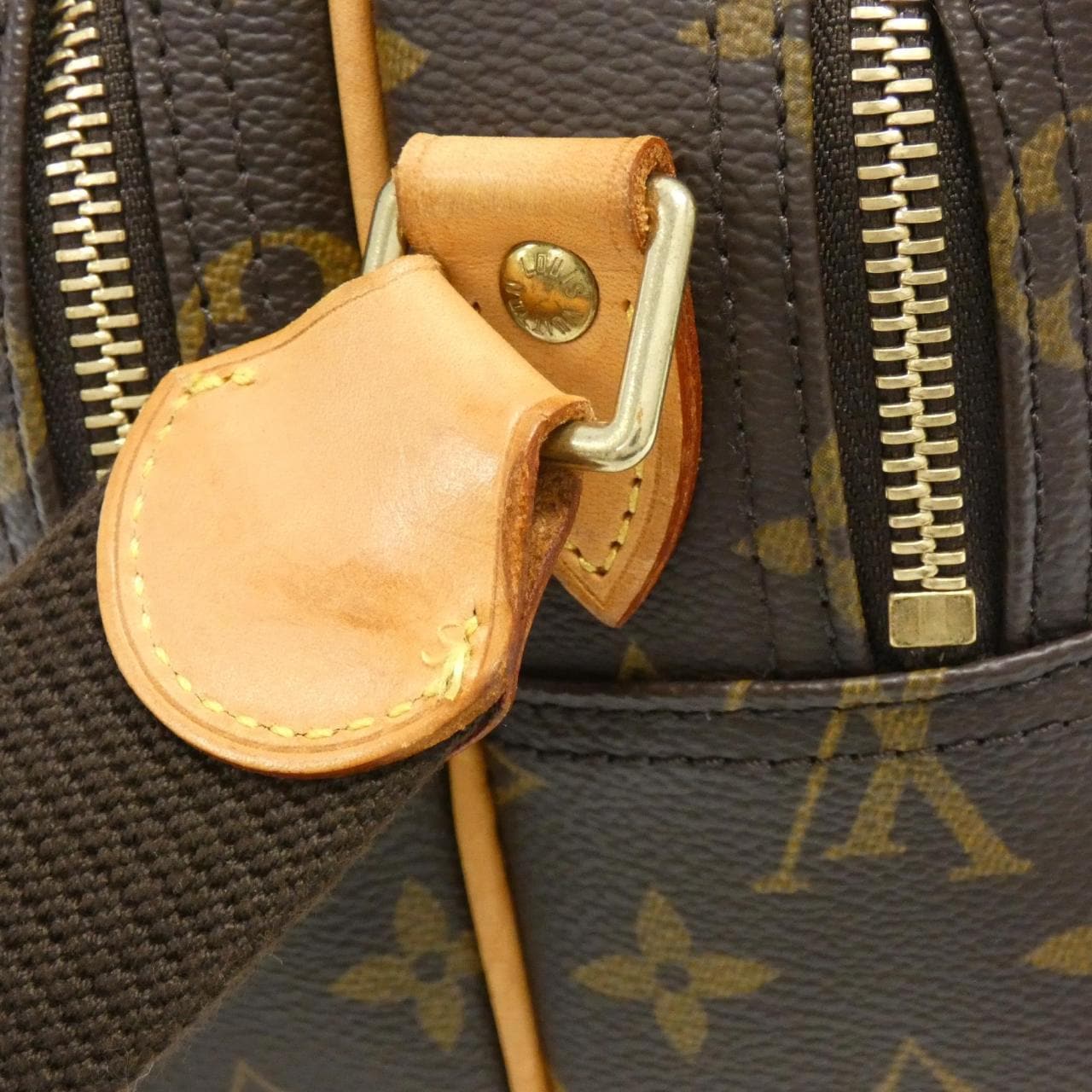 LOUIS VUITTON Monogram Reporter 28 厘米 M45254 单肩包