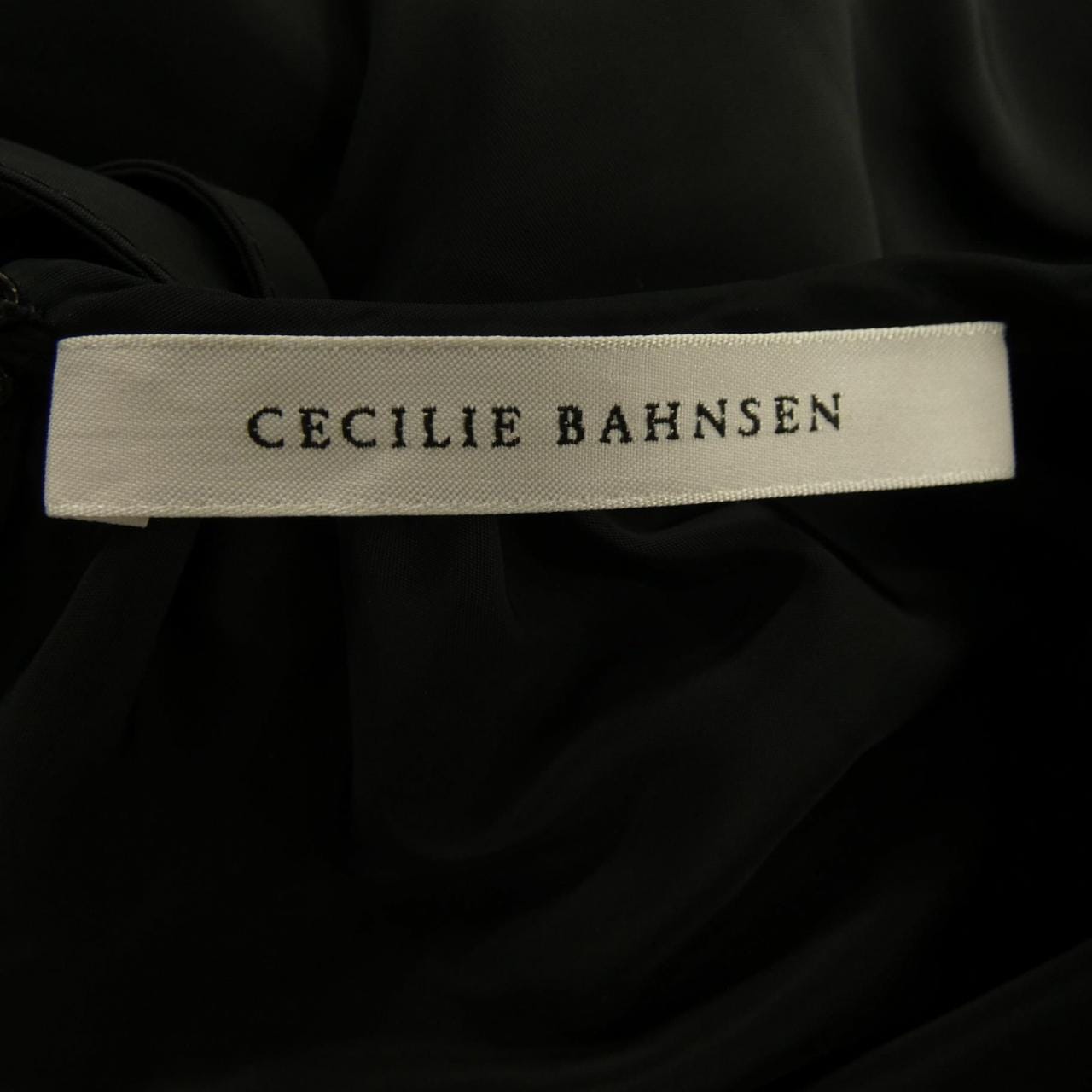 セシリーバンセン CECILIE BAHNSEN ワンピース