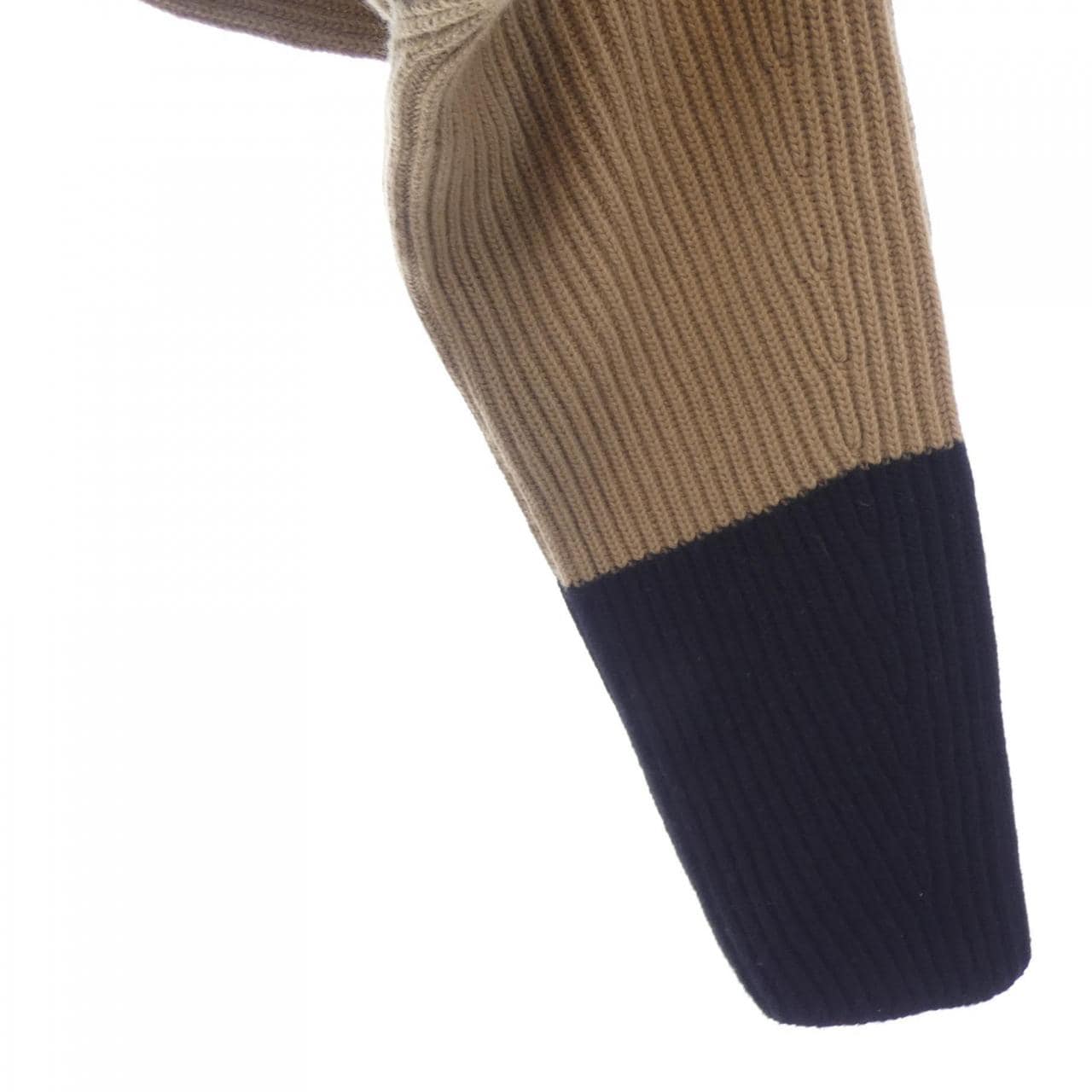 フェラガモ FERRAGAMO ニット