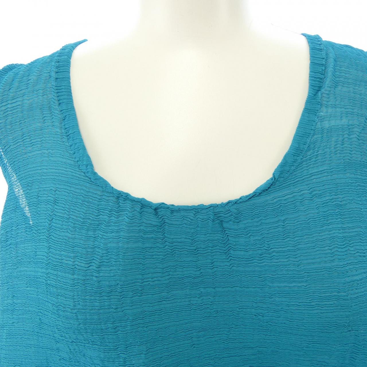 ミーイッセイミヤケ me ISSEY MIYAKE MI61 FT341 トップス