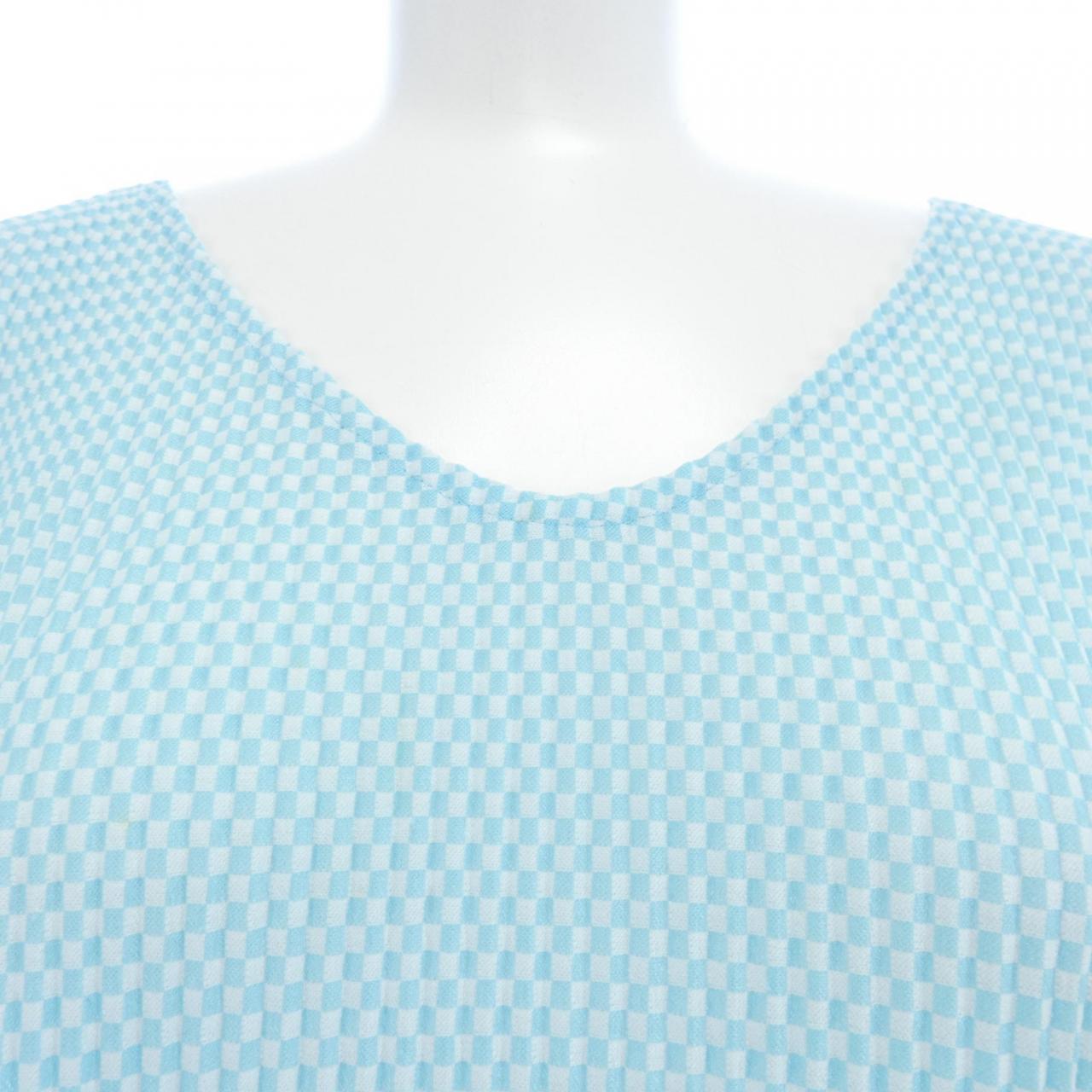 プリーツプリーズ PLEATS PLEASE トップス