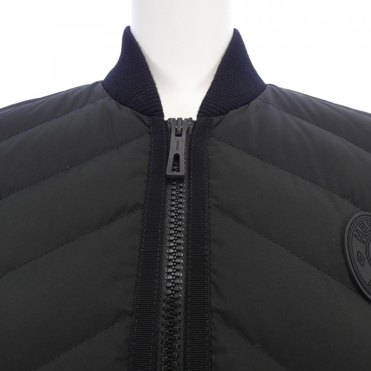 エルメス HERMES ダウンベスト