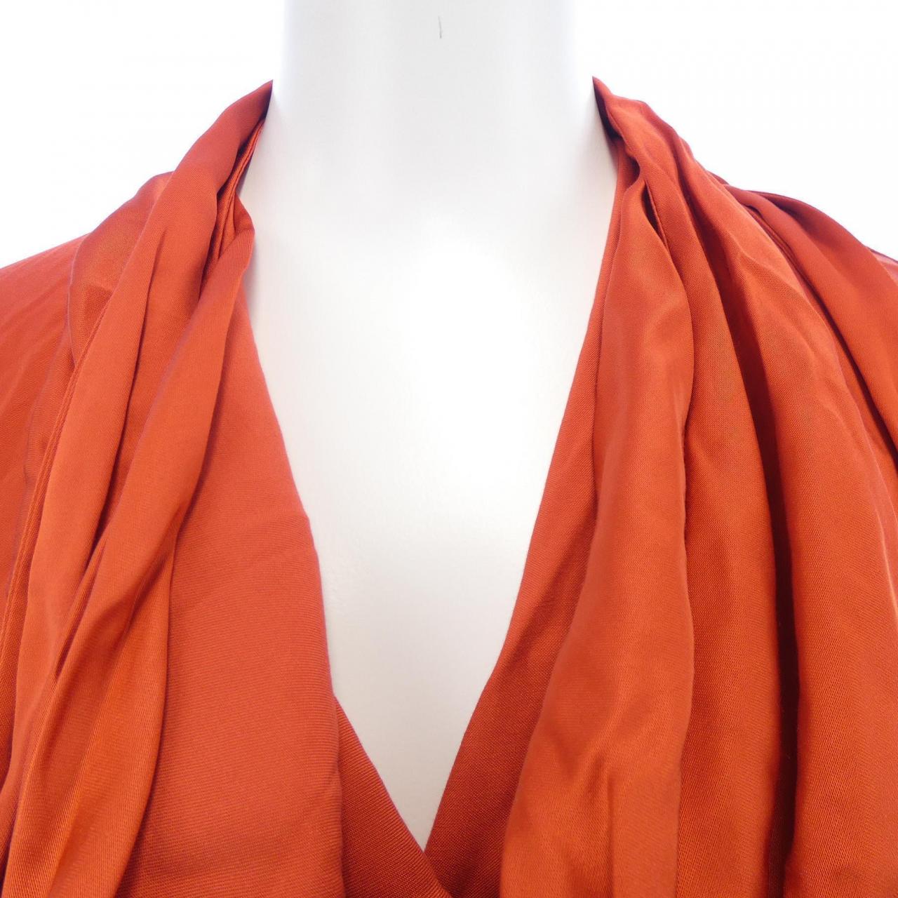 ニナリッチ NINA RICCI トップス