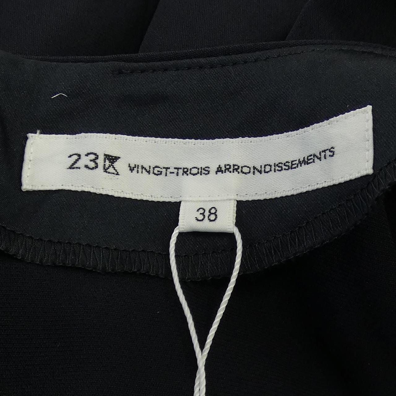 ニジュウサンク 23区 トップス