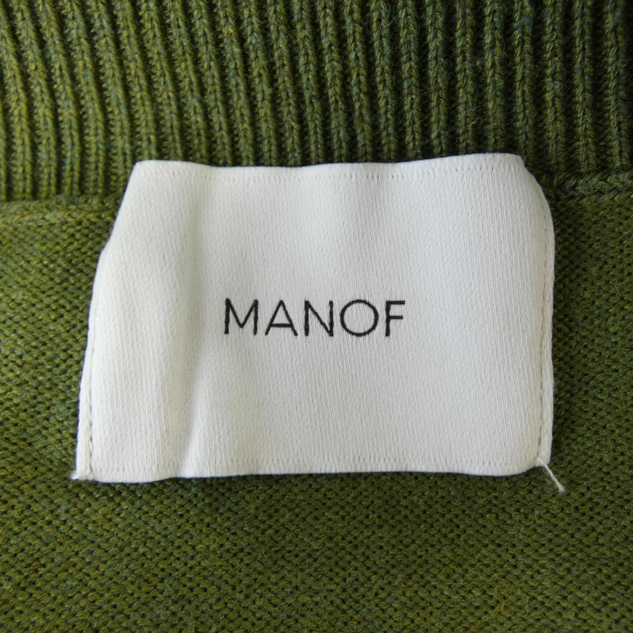 MANOF 84106-2032 ニット