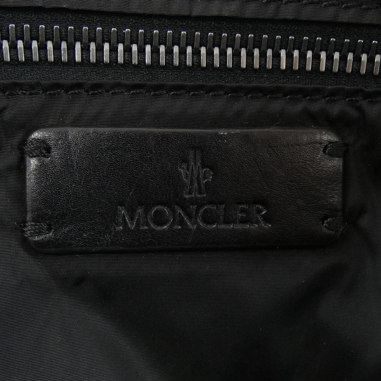 モンクレール MONCLER AUDE BELT BAG BAG