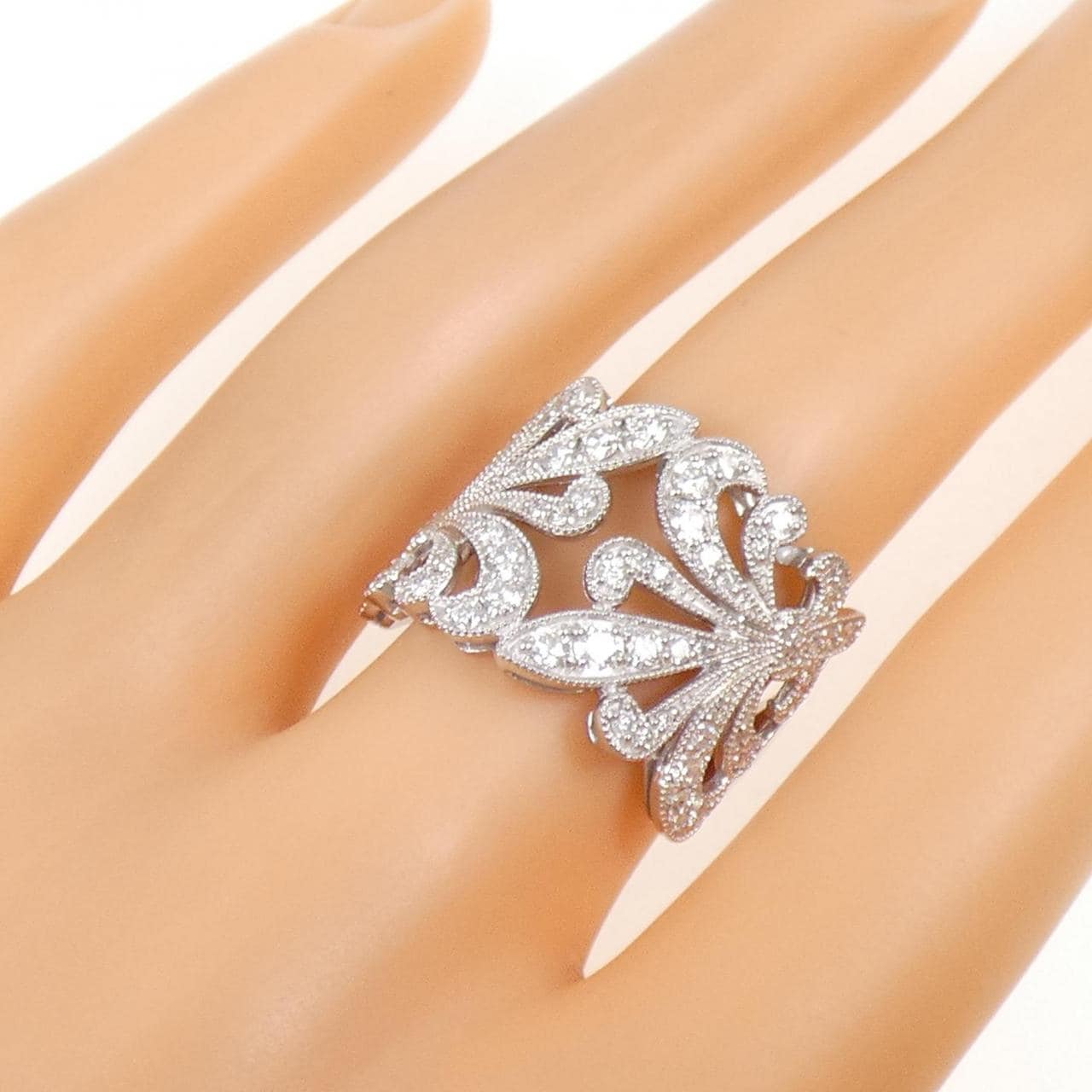 PT900 ダイヤモンド リング 1.00CT