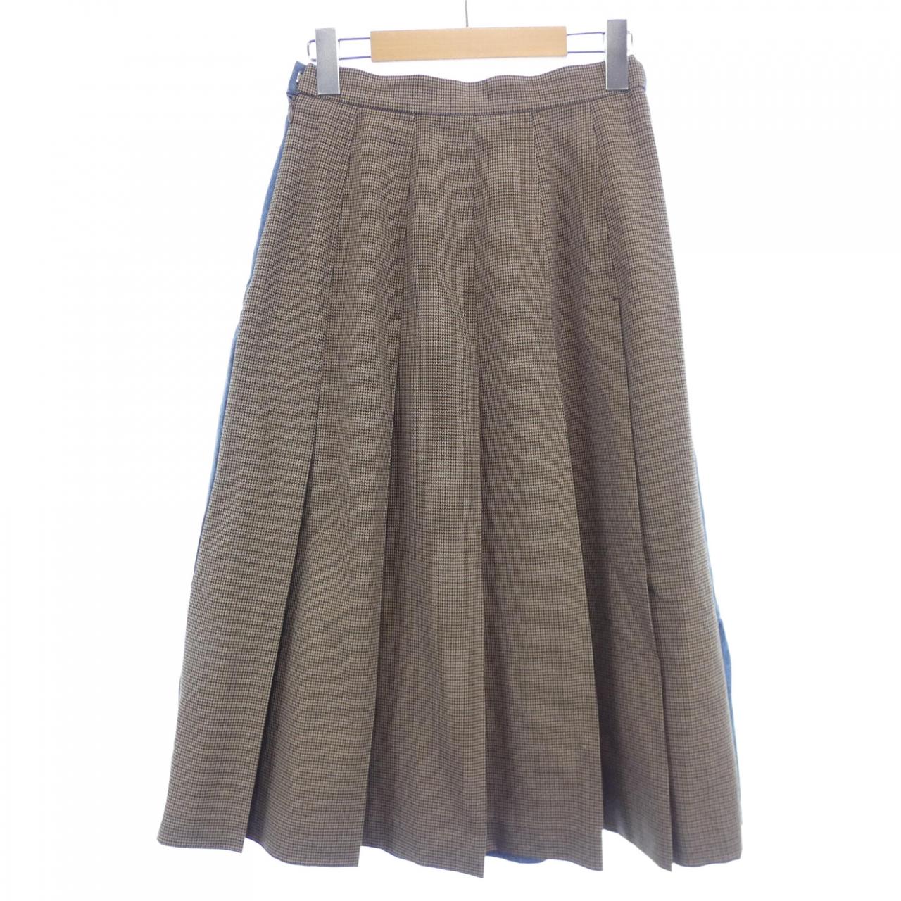 スー アンダーカバー Sue UNDERCOVER スカート