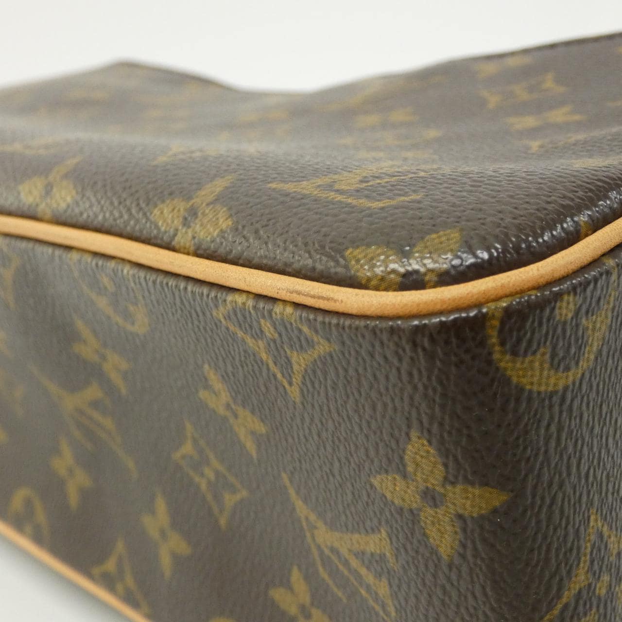 LOUIS VUITTON Monogram Viva Cité MM M51164 Shoulder Bag