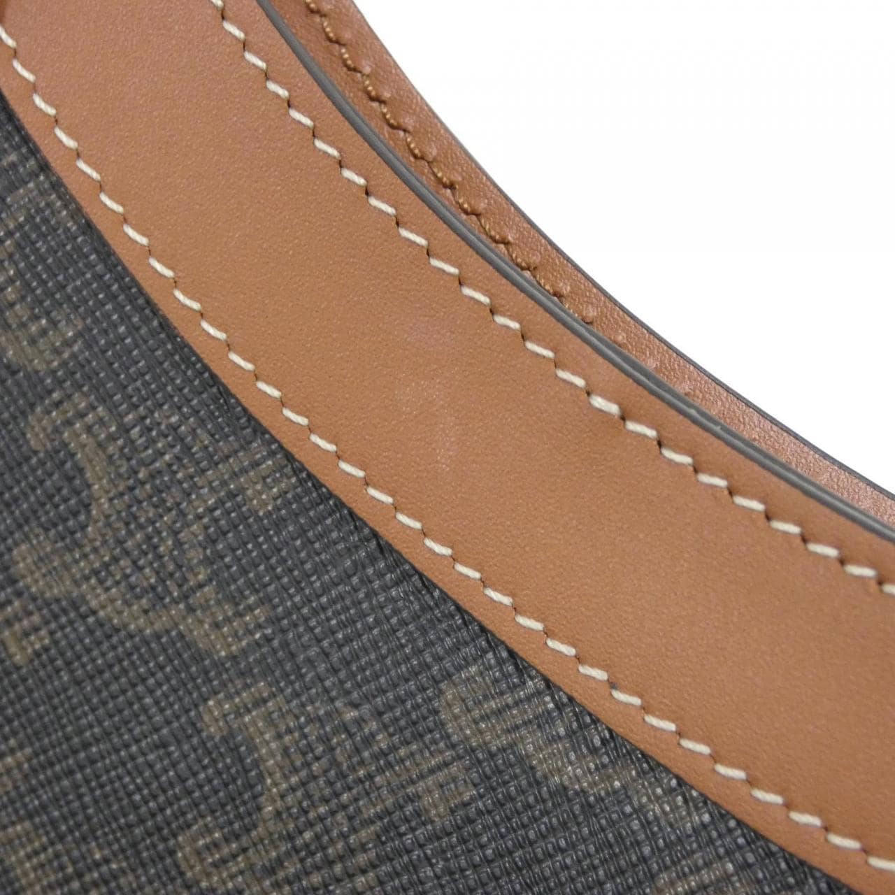 セリーヌ ラージ カバ 121572GQC バッグ