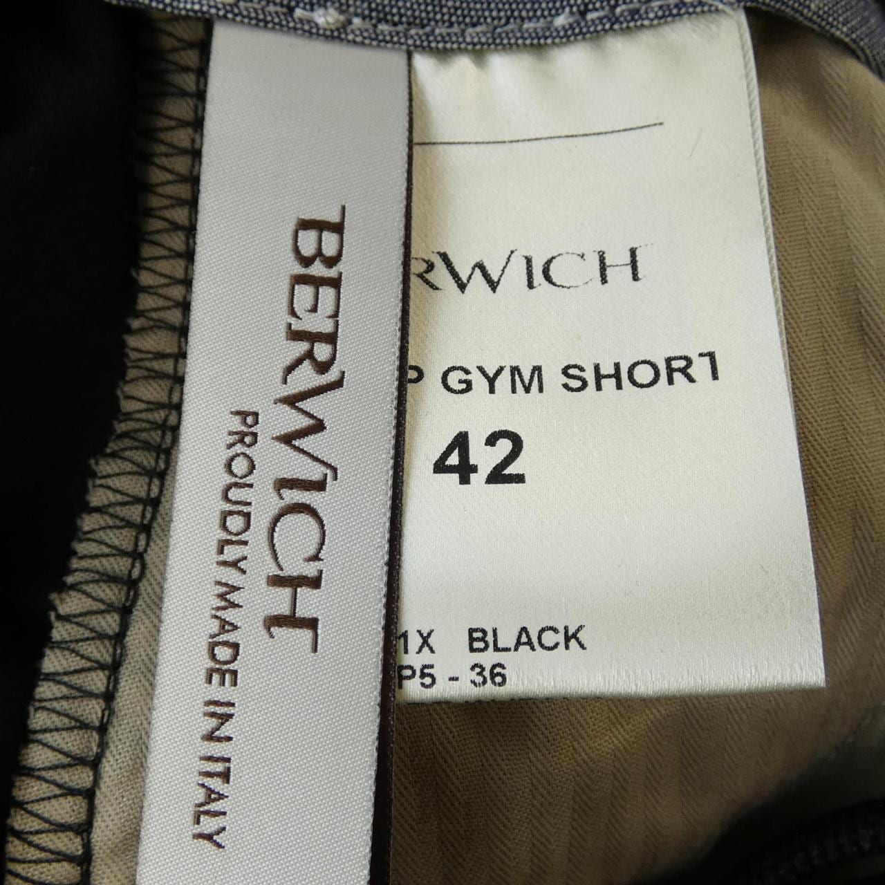 ベルウィッチ BERWICH ショートパンツ