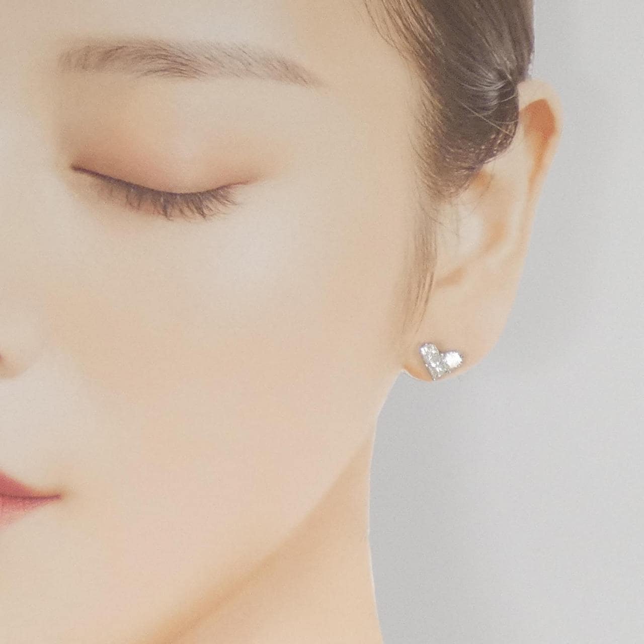 PT950/PT900 ハート ダイヤモンド ピアス