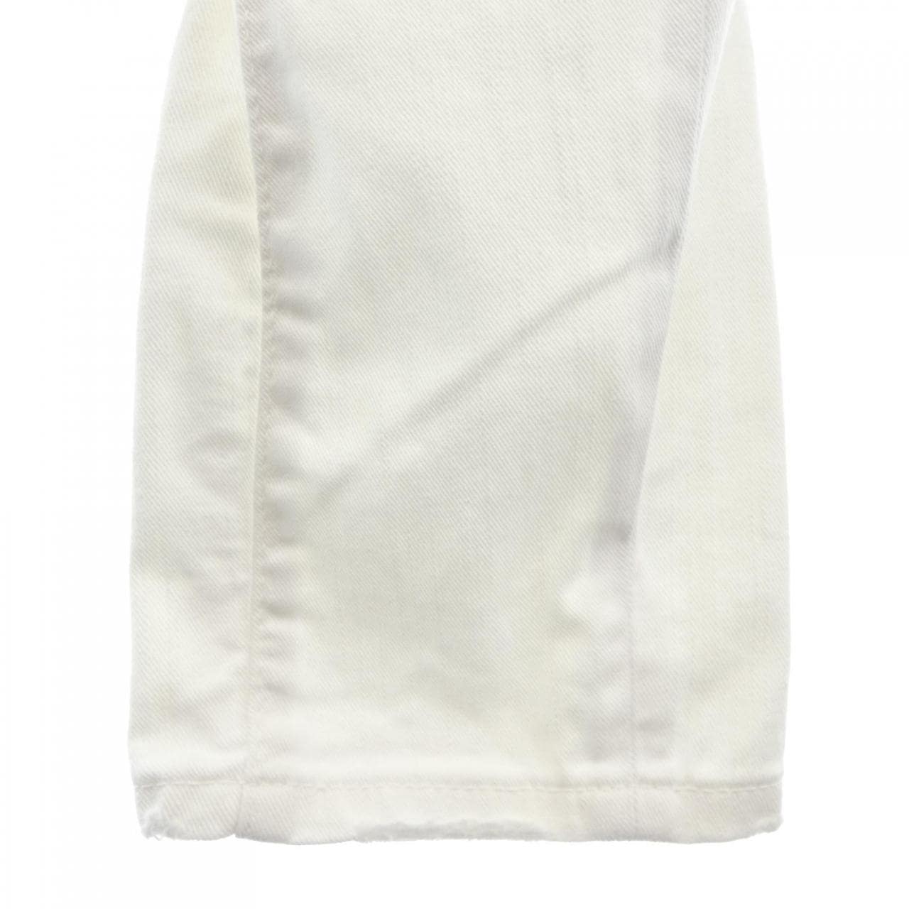 ディースクエアード DSQUARED2 S74LA0810 ジーンズ