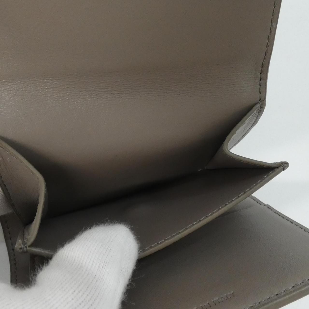 セリーヌ スモール ストラップ 10H263BRU 財布