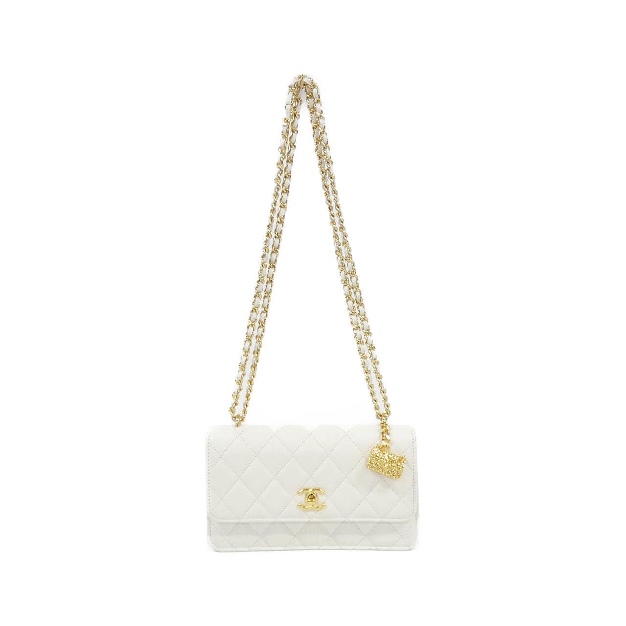 シャネル AP3318 チェーンクラッチ